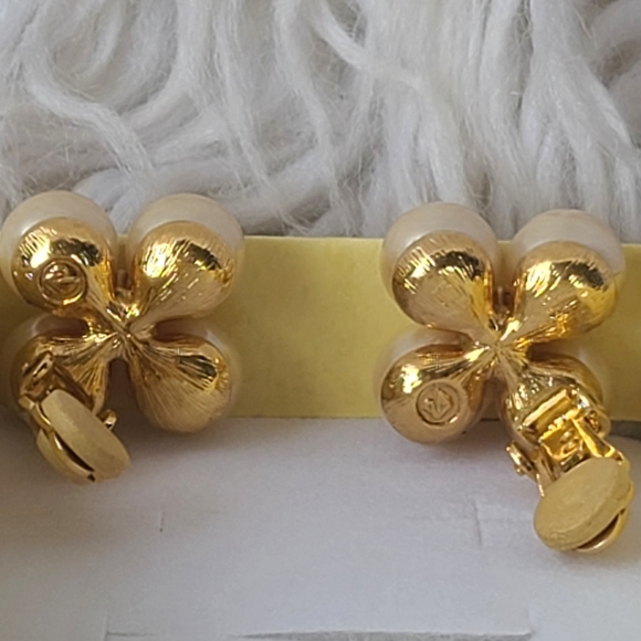 Swarovski Clip-on Earings Faux Pearl - Picture 4 of 7